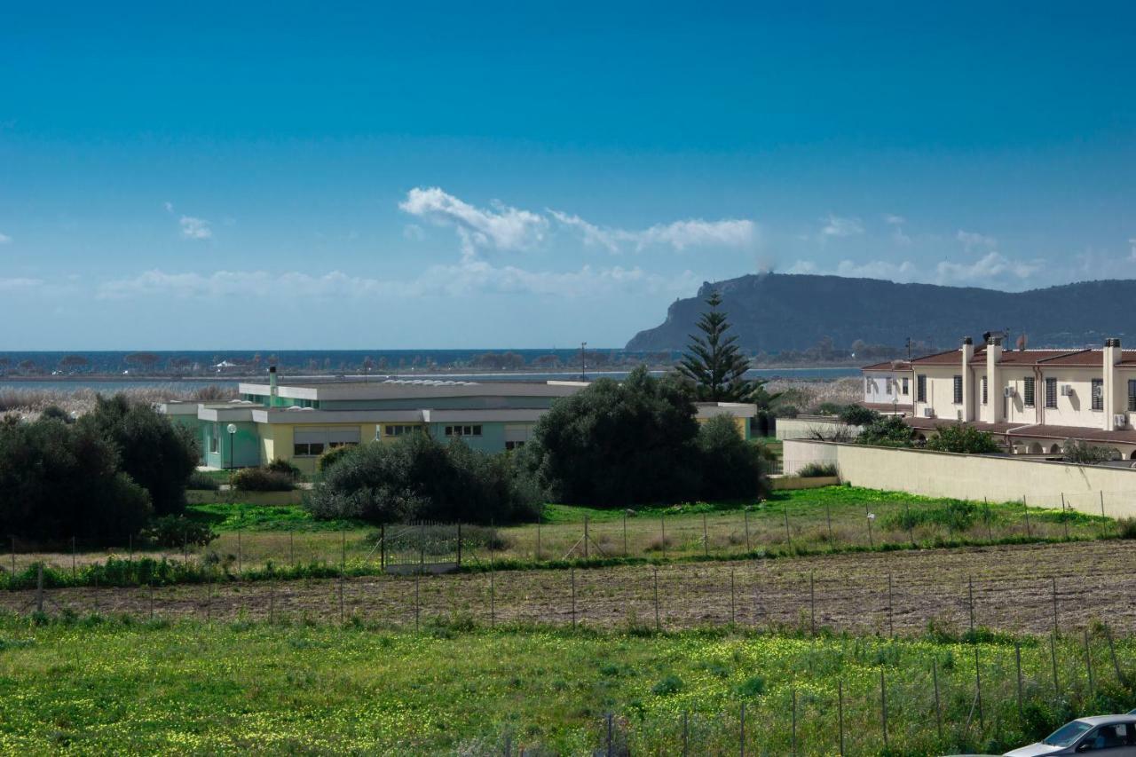Cagliari View Apartment Quartu SantʼElena Exterior foto